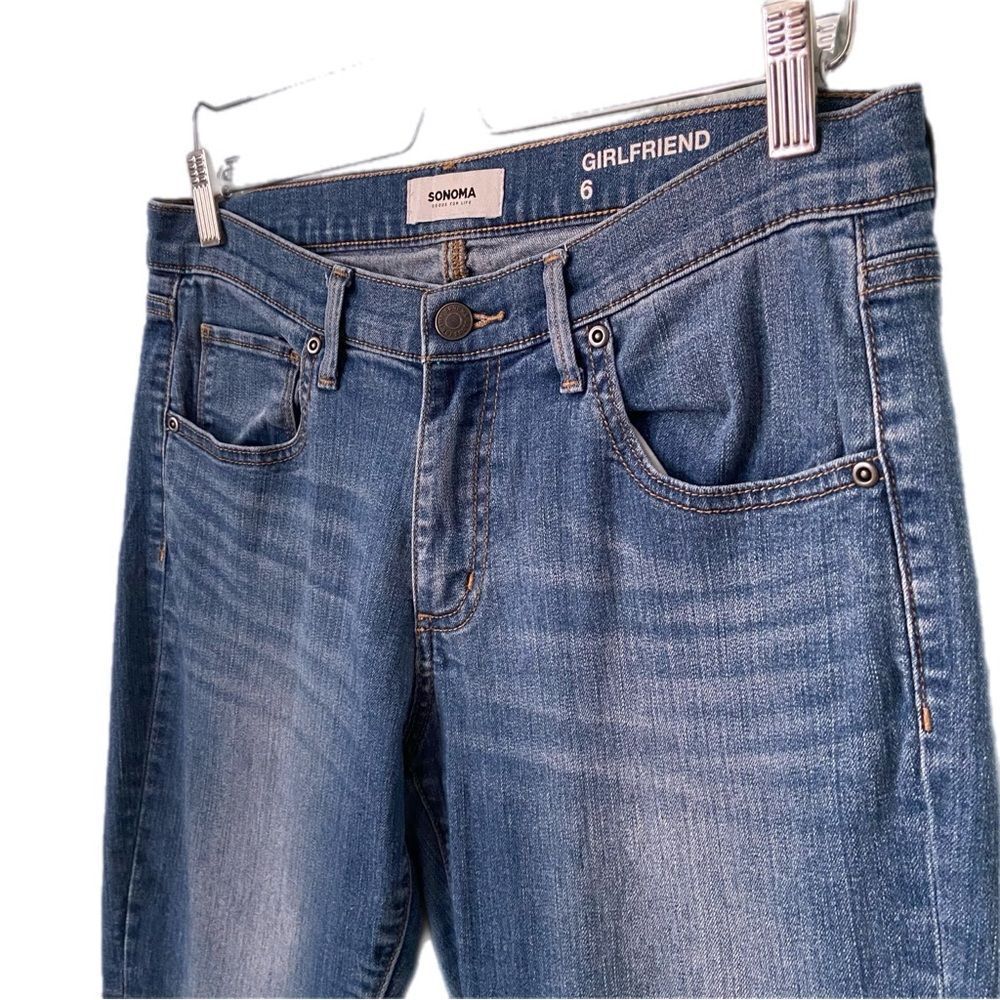 Sonoma Girlfriend Distressed Jeans in Size 6 - Picture 3 of 7